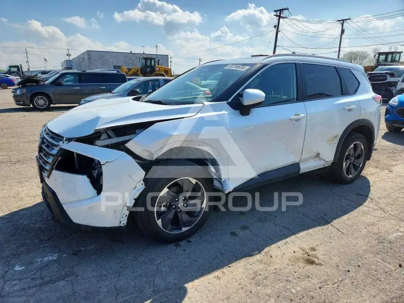 2024 Nissan ROGUE фото