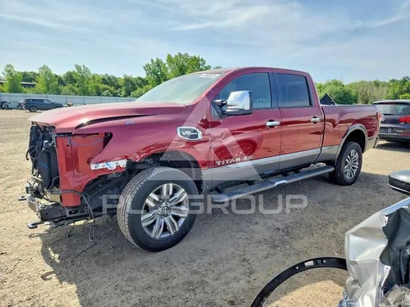 2024 Nissan TITAN photo