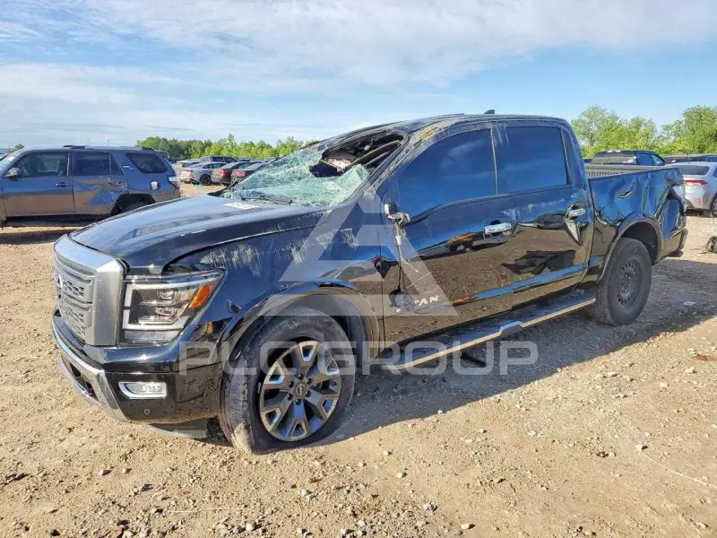 2024 Nissan TITAN фото