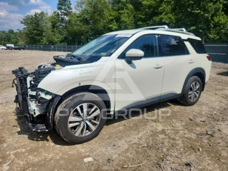 2024 Nissan PATHFINDER photo