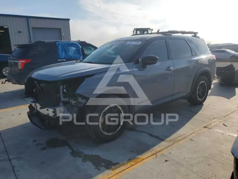 2024 Nissan PATHFINDER photo