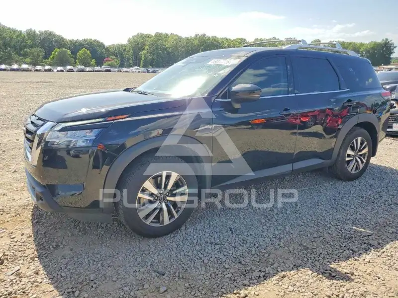 2024 Nissan PATHFINDER photo