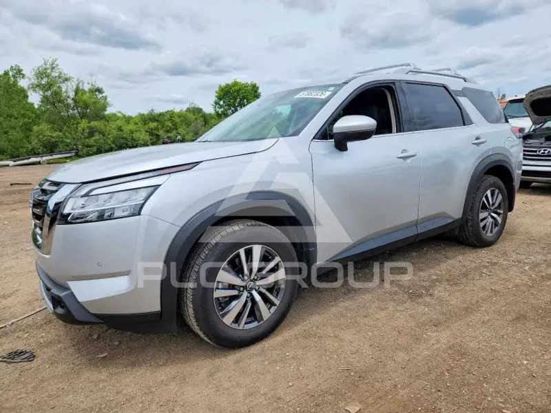 2024 Nissan PATHFINDER photo