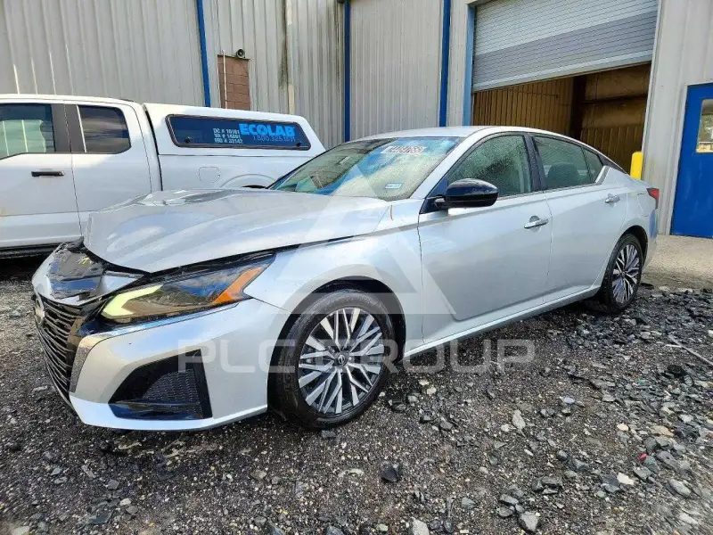 2024 Nissan ALTIMA photo