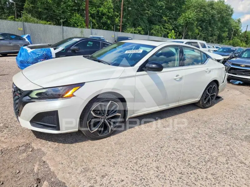 2024 Nissan ALTIMA photo