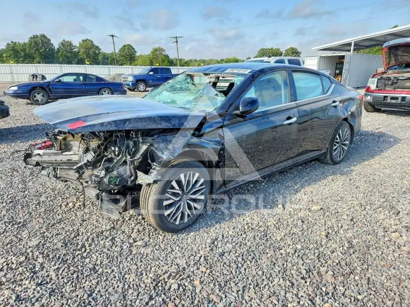 2024 Nissan ALTIMA photo