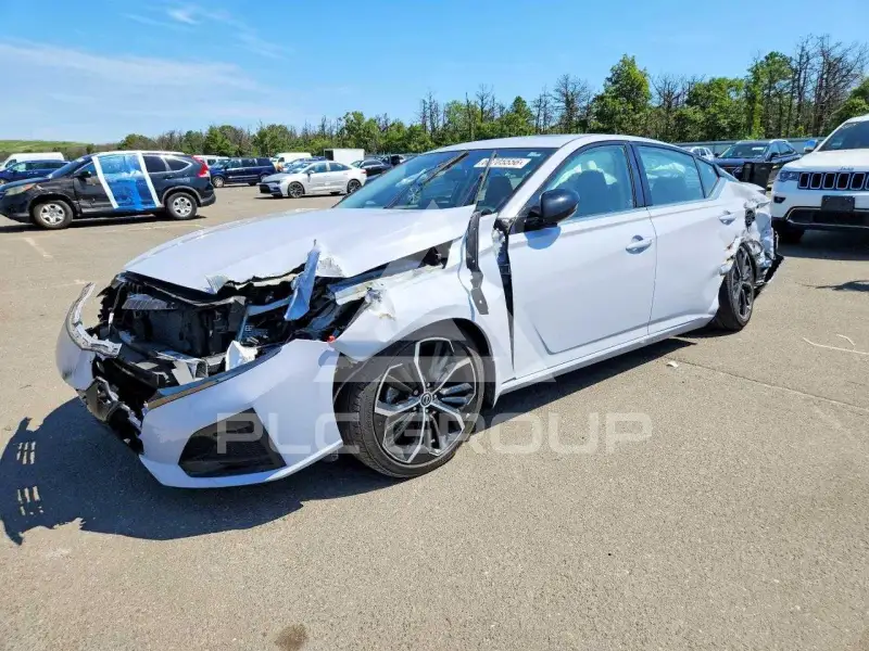 2024 Nissan ALTIMA photo