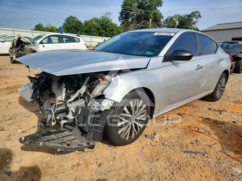 2024 Nissan ALTIMA photo