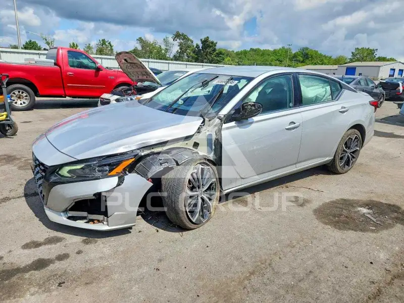 2024 Nissan ALTIMA photo