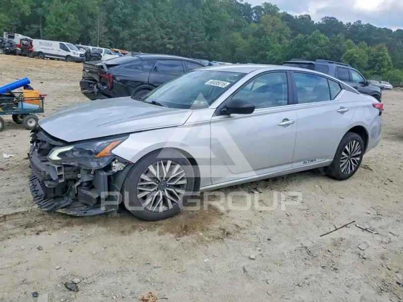 2024 Nissan ALTIMA photo