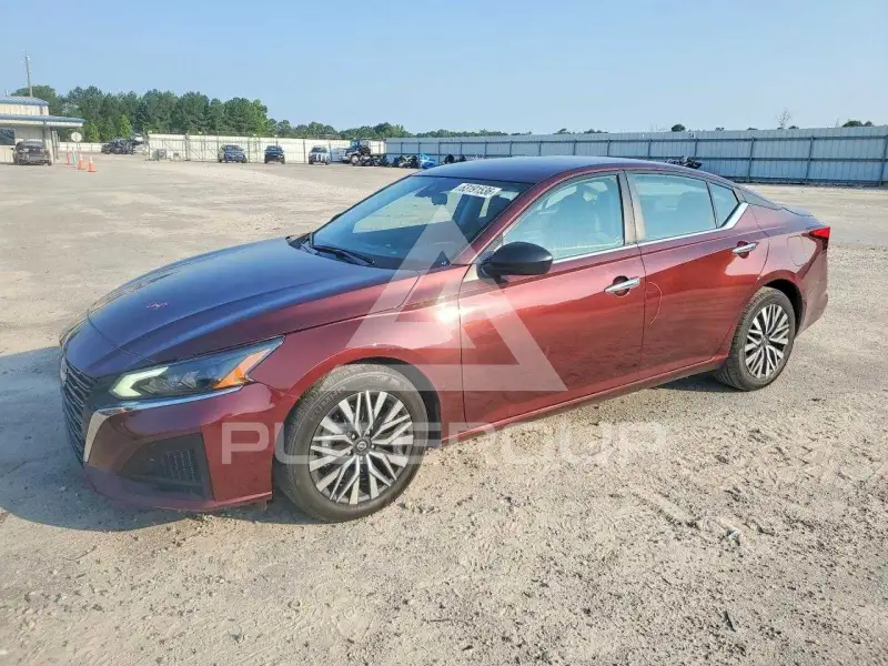 2024 Nissan ALTIMA photo