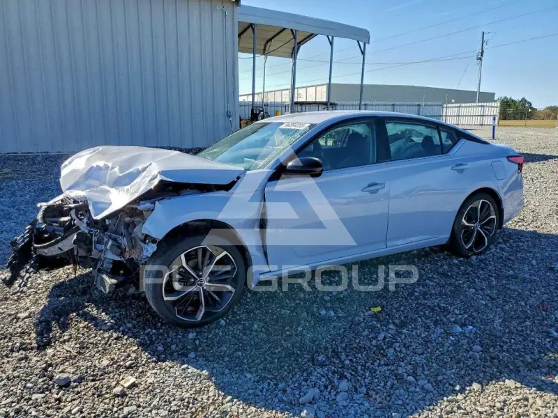 2024 Nissan ALTIMA photo