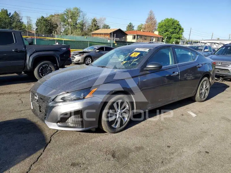 2024 Nissan ALTIMA photo