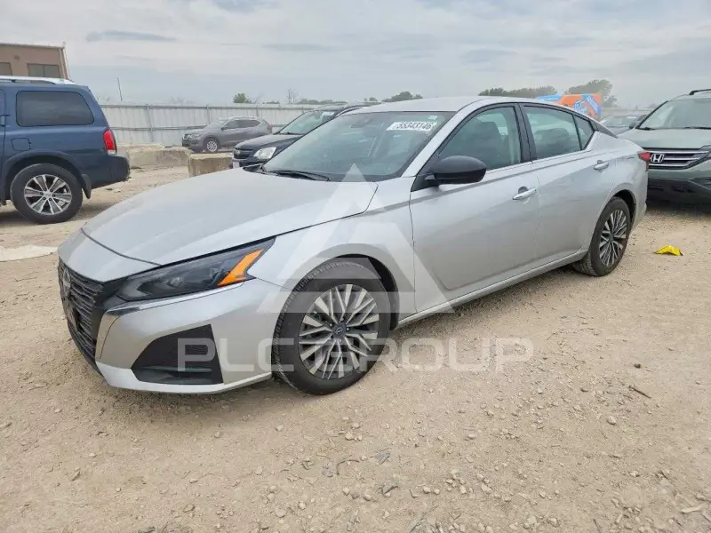 2024 Nissan ALTIMA photo
