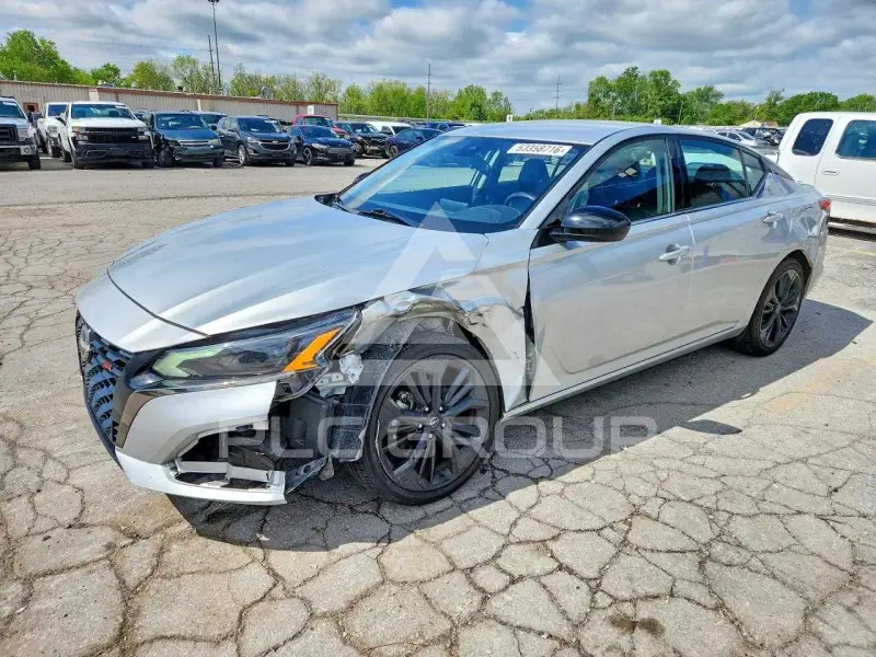2024 Nissan ALTIMA photo