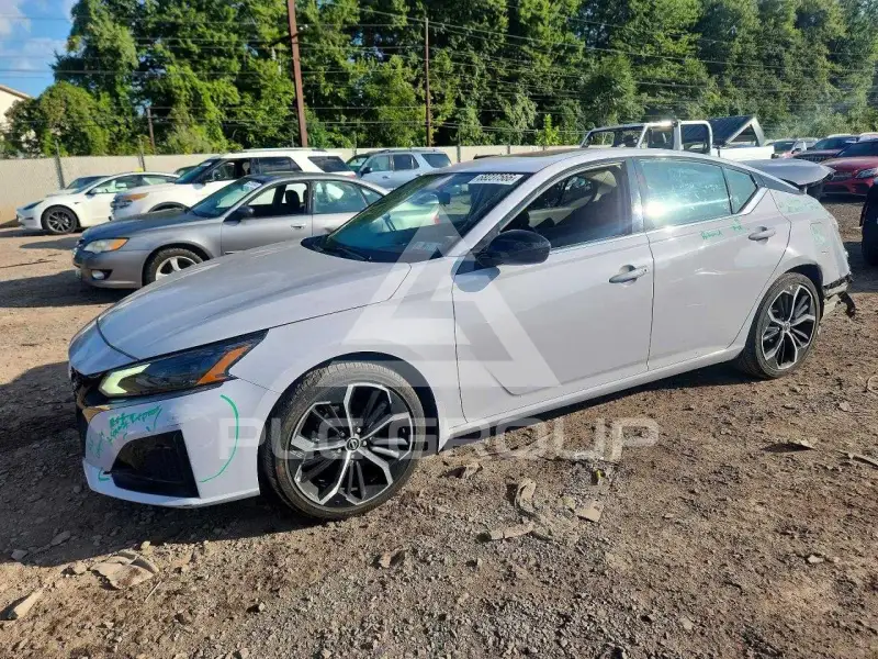 2024 Nissan ALTIMA photo