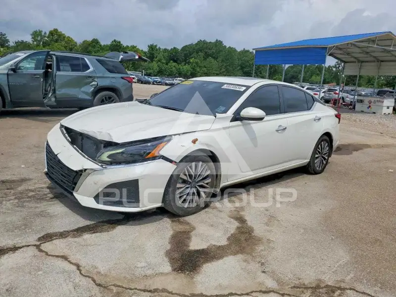 2024 Nissan ALTIMA photo