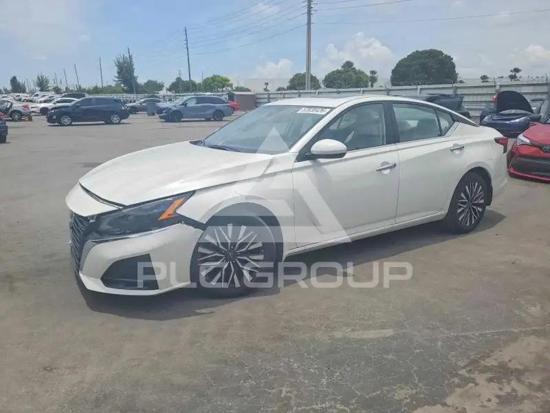 2024 Nissan ALTIMA photo