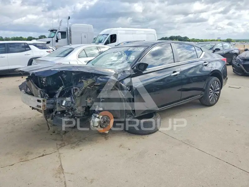 2024 Nissan ALTIMA photo
