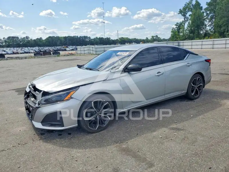 2024 Nissan ALTIMA photo