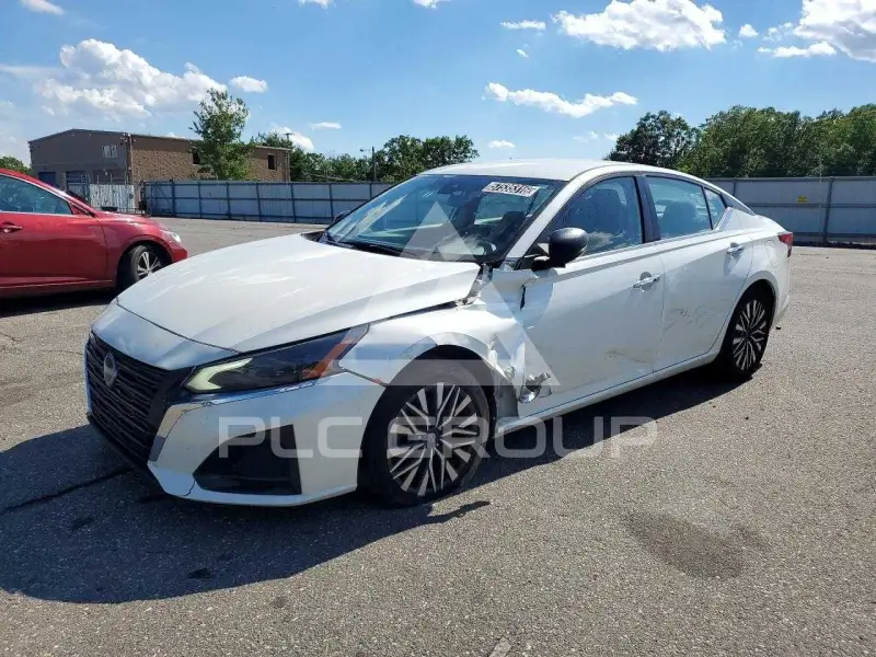 2024 Nissan ALTIMA photo