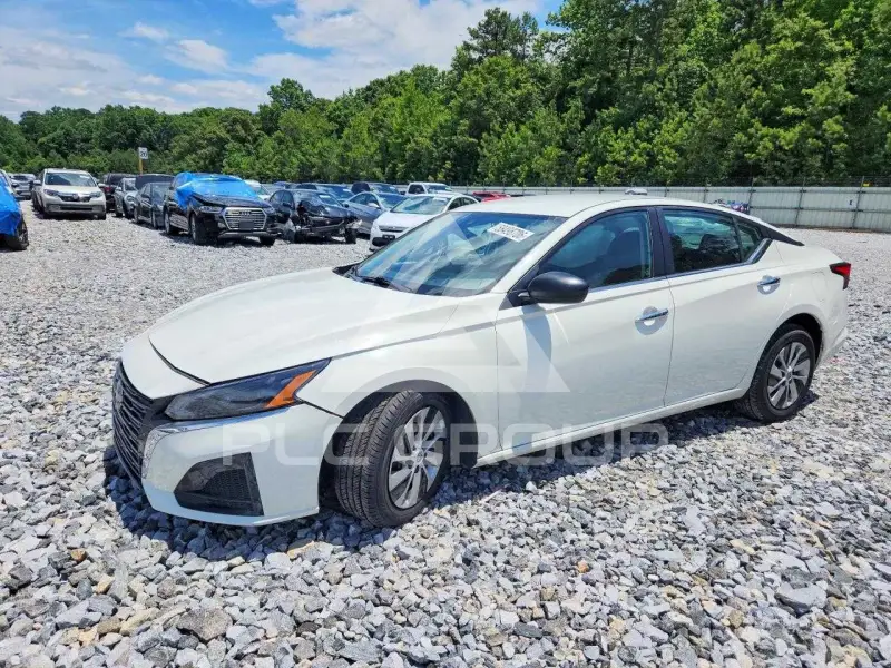 2024 Nissan ALTIMA photo