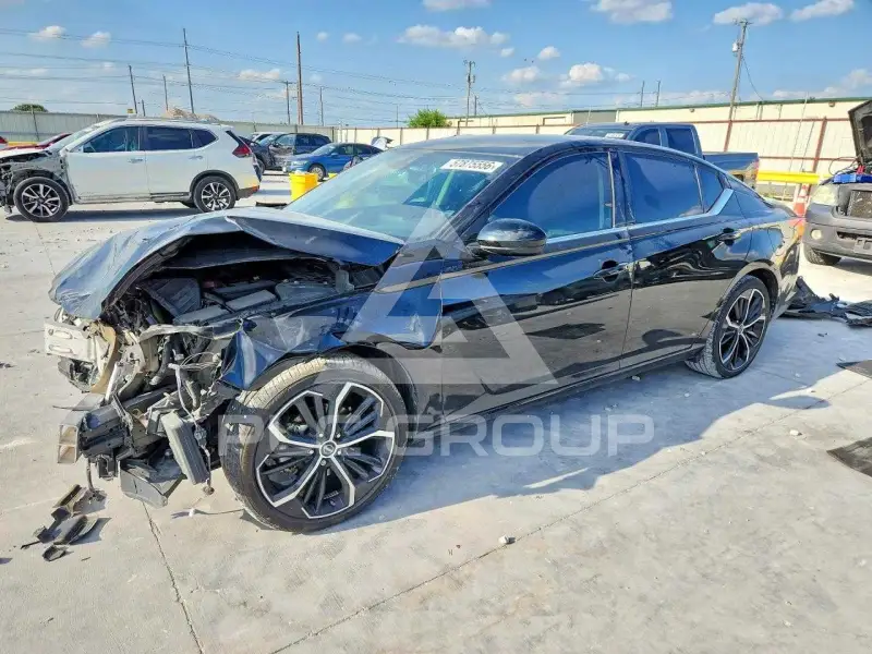 2024 Nissan ALTIMA photo