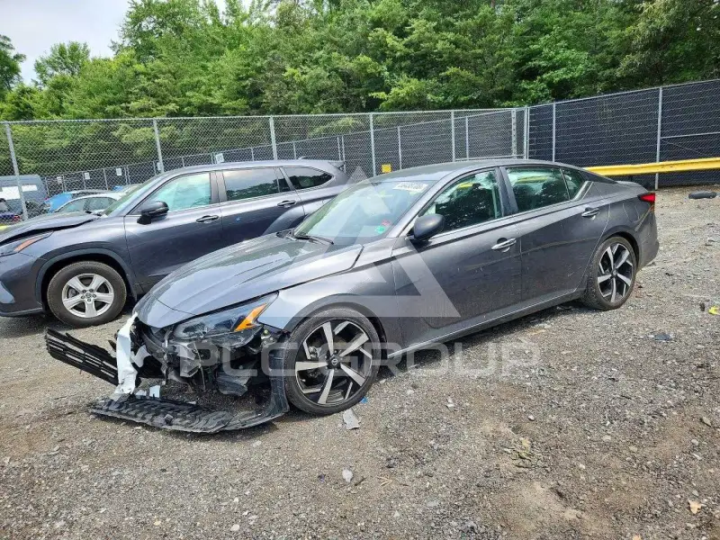 2024 Nissan ALTIMA photo