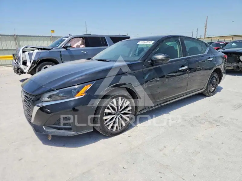 2024 Nissan ALTIMA photo
