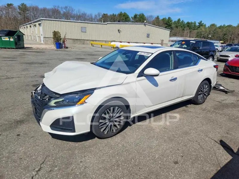 2024 Nissan ALTIMA photo