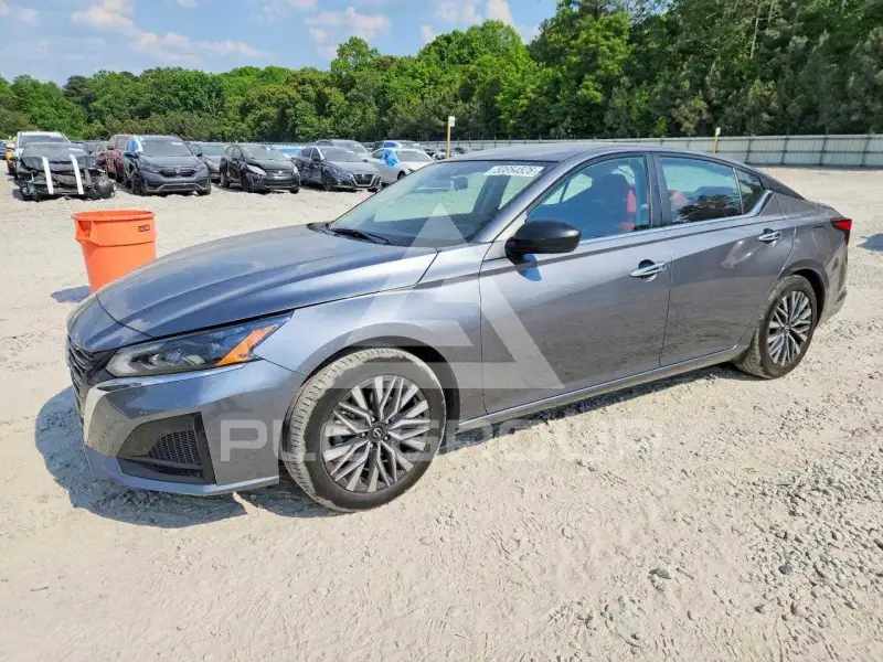 2024 Nissan ALTIMA photo