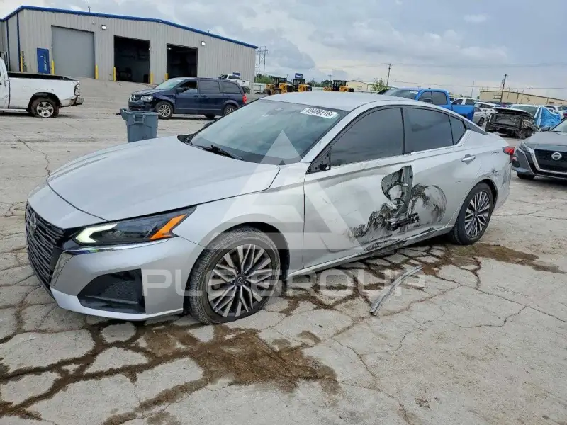 2024 Nissan ALTIMA photo