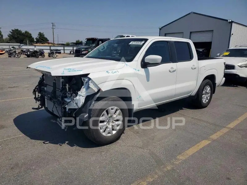 2024 Nissan FRONTIER photo