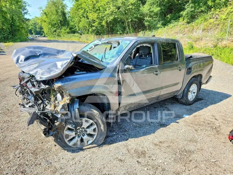 2024 Nissan FRONTIER фото