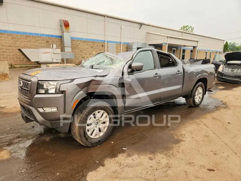 2024 Nissan FRONTIER фото