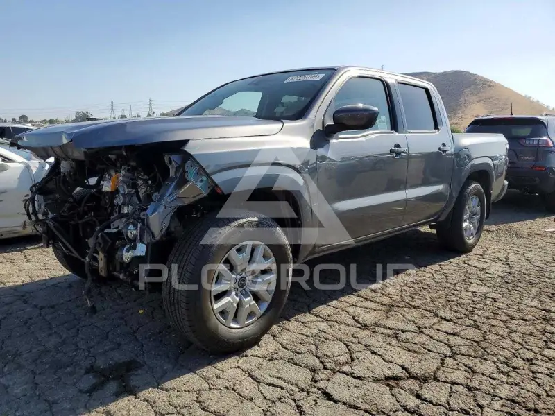 2024 Nissan FRONTIER photo
