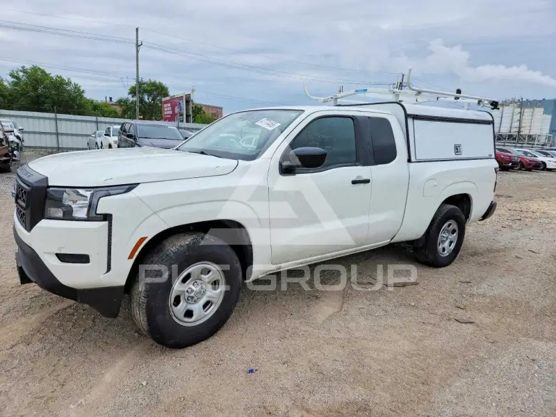 2024 Nissan FRONTIER photo