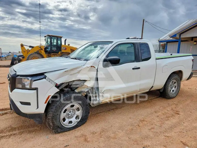 2024 Nissan FRONTIER photo