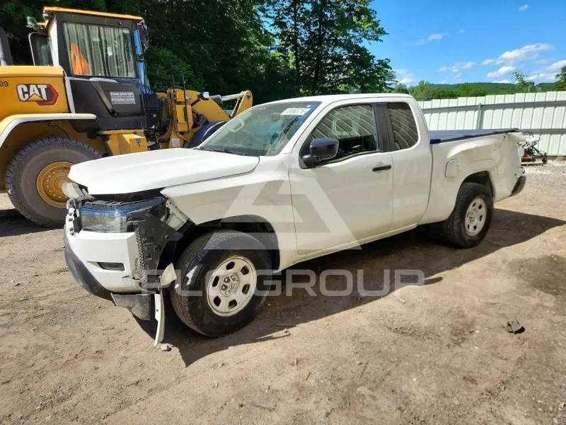 2024 Nissan FRONTIER photo
