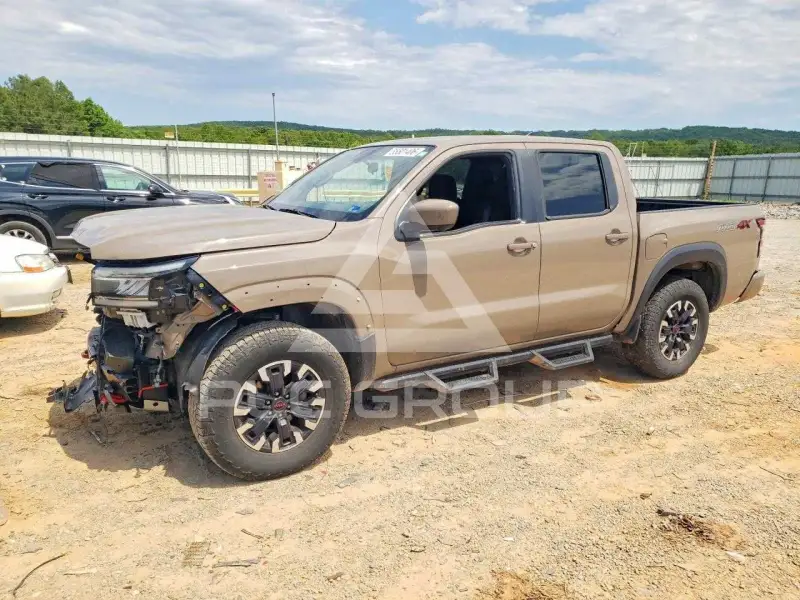 2024 Nissan FRONTIER photo