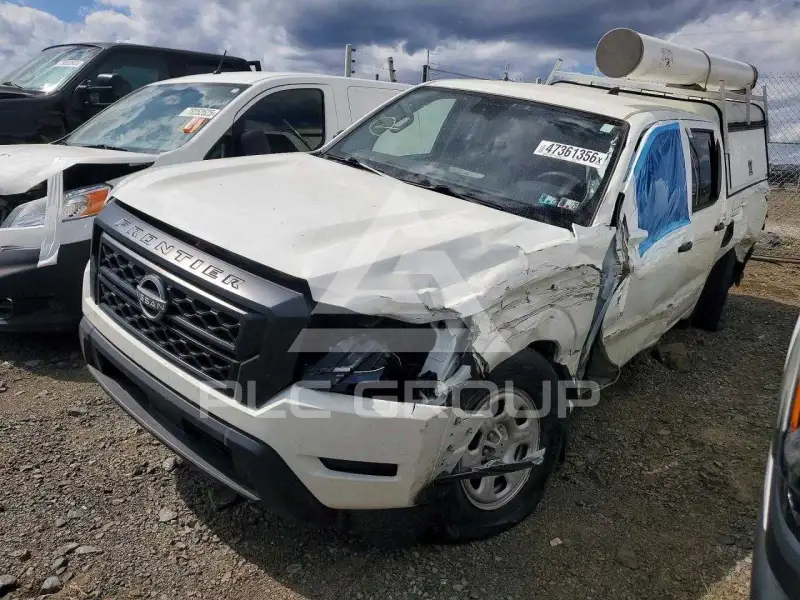2024 Nissan FRONTIER фото