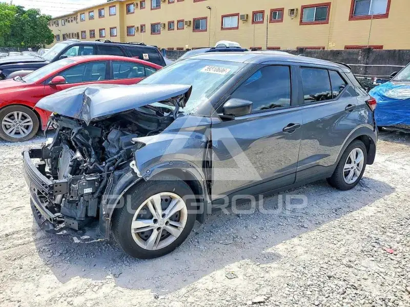 2024 Nissan KICKS photo