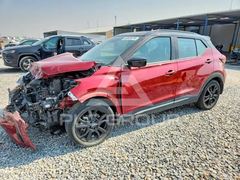 2024 Nissan KICKS фото