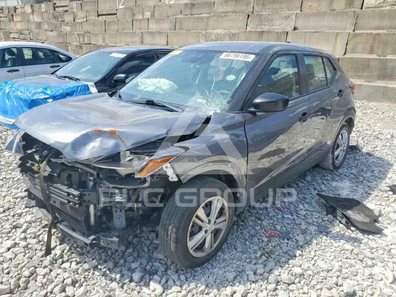2024 Nissan KICKS фото