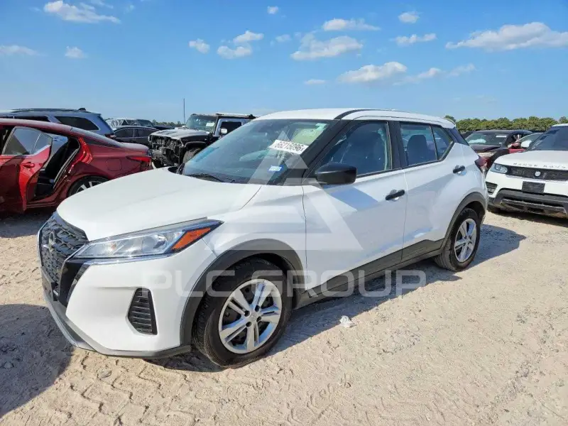 2024 Nissan KICKS photo