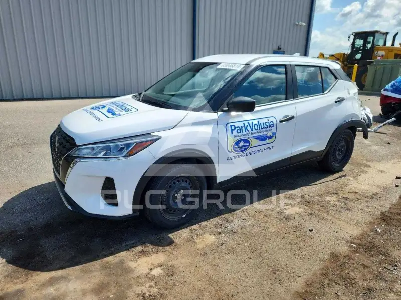 2024 Nissan KICKS photo