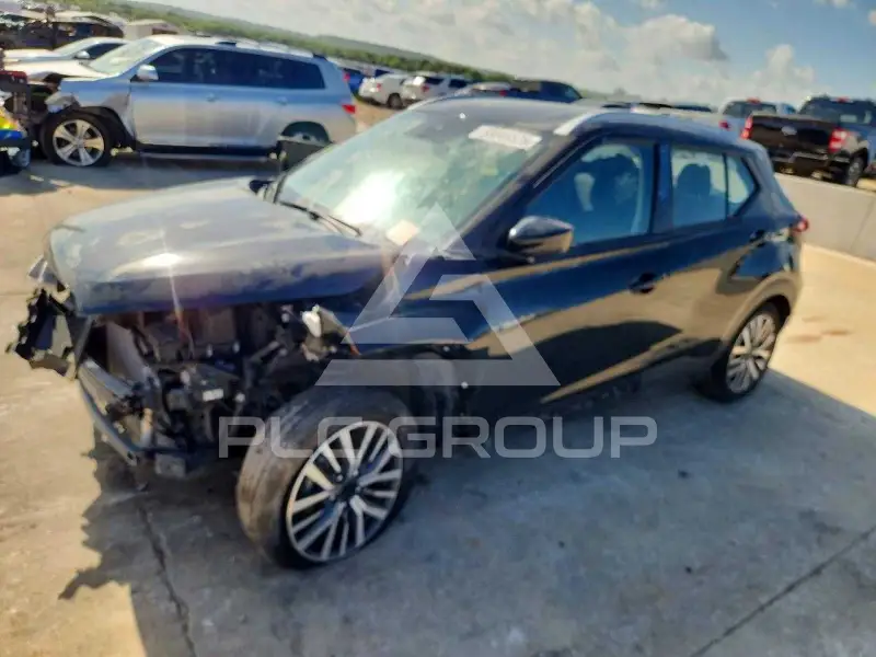 2024 Nissan KICKS photo