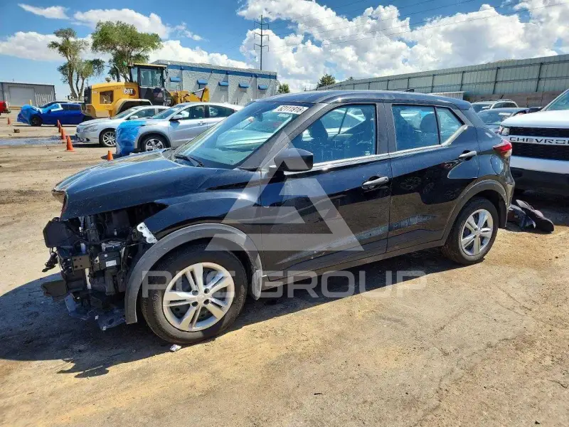 2024 Nissan KICKS фото