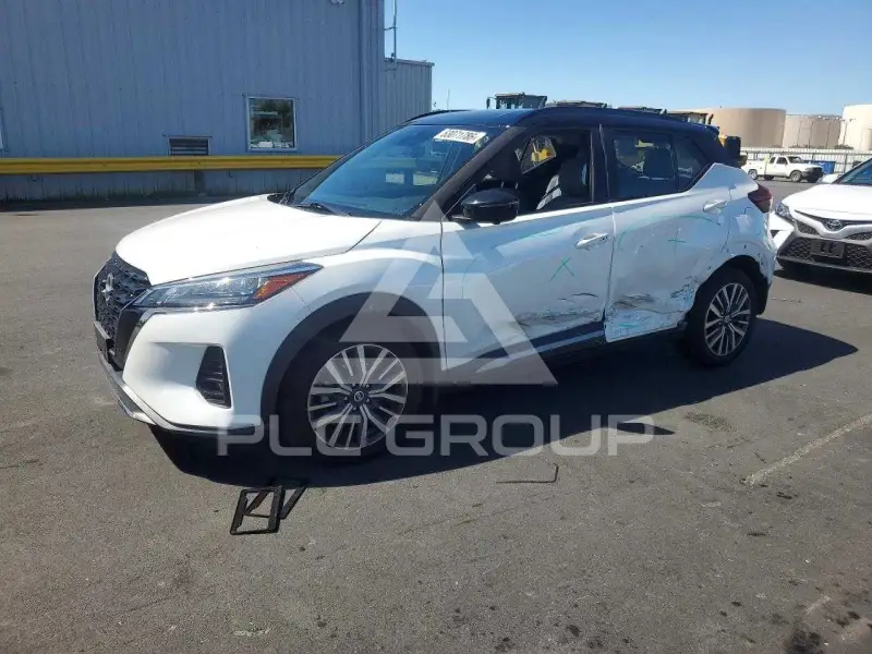 2024 Nissan KICKS фото