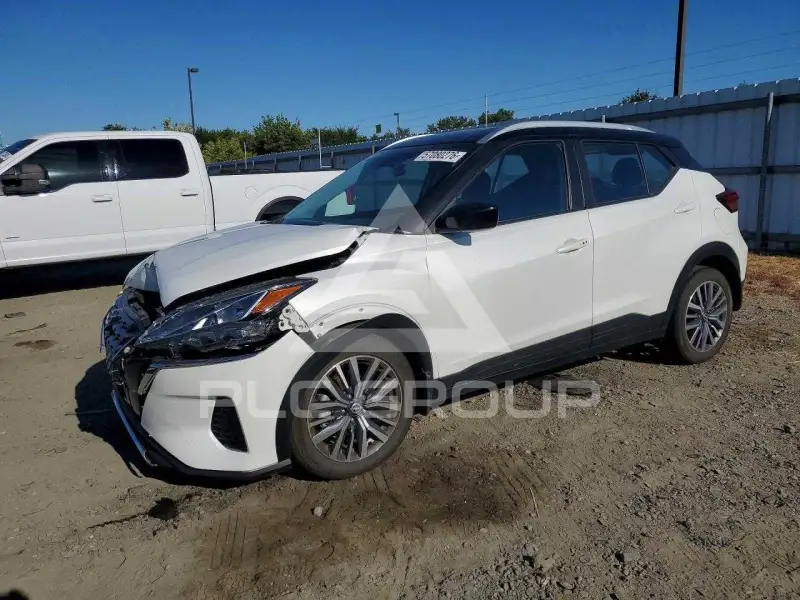 2024 Nissan KICKS фото